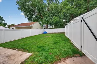 309 E Baird Ave, Barberton, OH 44203 - Photo 5