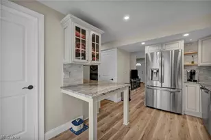 2556 Shakespeare Ln, Avon, OH 44011 - Photo 15