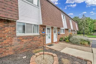 2556 Shakespeare Ln, Avon, OH 44011 - Photo 5