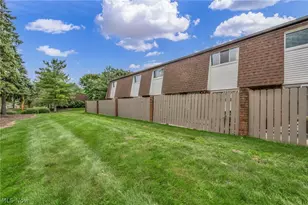2556 Shakespeare Ln, Avon, OH 44011 - Photo 31