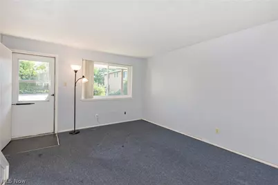 1574 Lee Terrace Drive, Wickliffe, OH 44092 - Photo 9