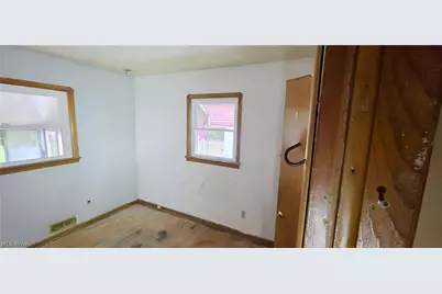 13450 Kirton Avenue, Loveland, OH 44135 - Photo 11