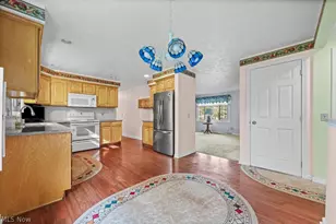 8508 Kellydale St NW, Massillon, OH 44646 - Photo 7