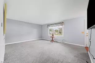 8508 Kellydale St NW, Massillon, OH 44646 - Photo 5