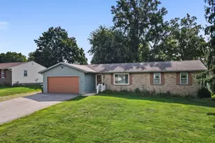 8508 Kellydale St NW, Massillon, OH 44646 - Photo 33