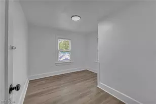 712 Roselle Ave, Akron, OH 44307 - Photo 11