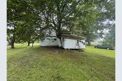 2716 E Water Street, Rock Creek, OH 44084 - Photo 5