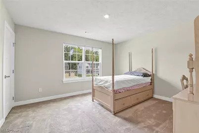 35405 Crystal Creek Court, Grafton, OH 44044 - Photo 21