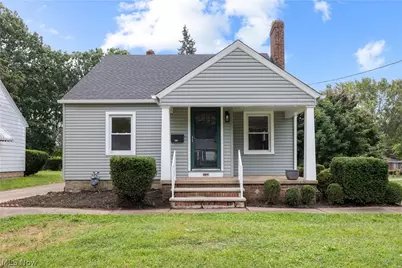 731 W 32nd Street, Lorain, OH 44052 - Photo 1