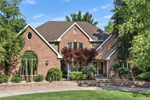 1226 Emerald Creek Dr, Grandview Heights, OH 44147 - Photo 1