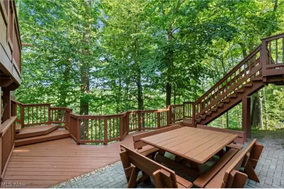 1226 Emerald Creek Drive, Grandview Heights, OH 44147 - Photo 9