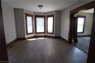 718 Clark St, Cambridge, OH 43725 - Photo 25