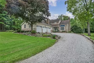 18460 W River Rd, Columbia Station, OH 44028 - Photo 9