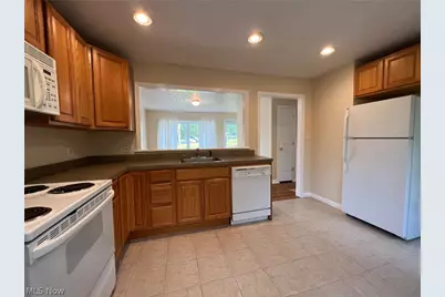 438 North Street #7A, Chardon, OH 44024 - Photo 7