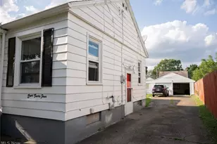 834 Cambridge Ave, Youngstown, OH 44502 - Photo 9