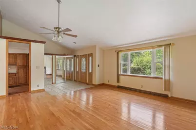 275 N Revere Road, Akron, OH 44333 - Photo 7