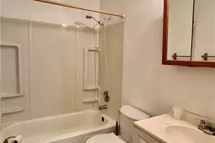 2261 7th St SW, Akron, OH 44314 - Photo 7