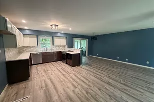 1950 Woodland Dr, Columbiana, OH 44408 - Photo 5