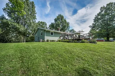 6934 Center Street NE, Hartville, OH 44632 - Photo 25