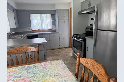 203 W Main Road, Conneaut, OH 44030 - Photo 7