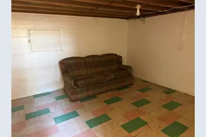 203 W Main Road, Conneaut, OH 44030 - Photo 15