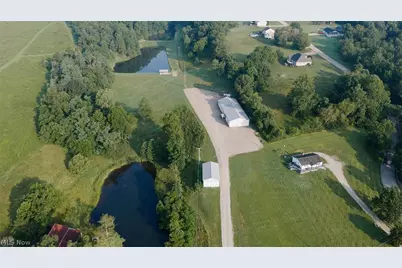 5255 Heckel Drive, Roseville, OH 43777 - Photo 3