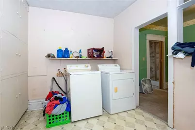 365 E Adams Street, Millersburg, OH 44654 - Photo 15