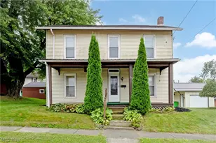 365 E Adams St, Millersburg, OH 44654 - Photo 1