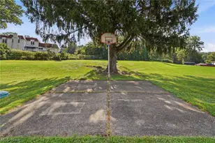 1724 Spring Valley Ave NW, Canton, OH 44708 - Photo 33