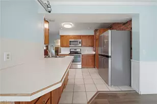 1724 Spring Valley Ave NW, Canton, OH 44708 - Photo 9