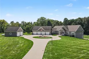 9619 Limeridge Rd, Mantua, OH 44255 - Photo 3