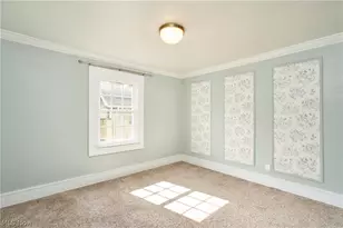 1576 W Exchange St, Akron, OH 44313 - Photo 11