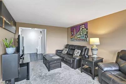 12900 Lake Avenue #809, Oakwood, OH 44107 - Photo 9