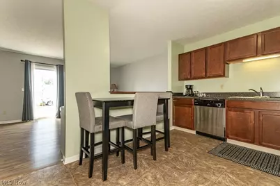 410 Rachel Lane, Avon Lake, OH 44012 - Photo 9