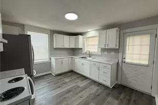 2065 23rd St, Cuyahoga Falls, OH 44223 - Photo 9