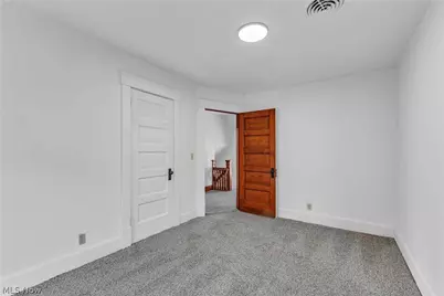 909 Lake Avenue, Elyria, OH 44035 - Photo 23