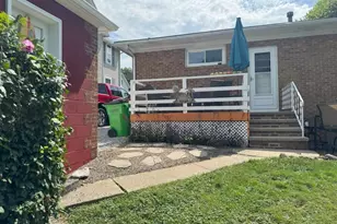 223 E Cassell Ave, Barberton, OH 44203 - Photo 11