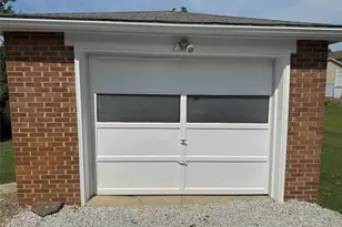 223 E Cassell Ave, Barberton, OH 44203 - Photo 9