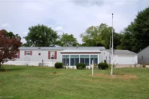 4992 Doylestown Rd, Creston, OH 44217 - Photo 3