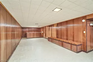 2375 Killian Rd, Akron, OH 44312 - Photo 15