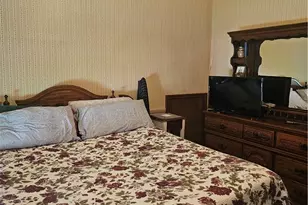 570 E Bell Ave, McConnelsville, OH 43756 - Photo 17