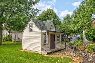 4456 Maplegrove Ave, Louisville, OH 44641 - Photo 31