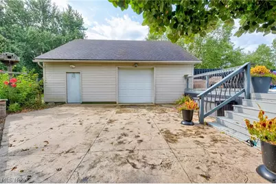 4456 Maplegrove Avenue, Louisville, OH 44641 - Photo 25