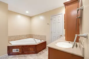 488 Schooner Ln, Northfield Center, OH 44067 - Photo 31
