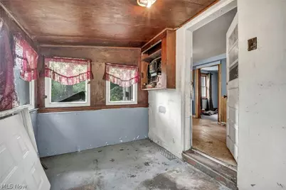 1494 Lakeland Avenue, Akron, OH 44320 - Photo 23