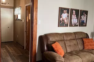 108 Thomas St, East Palestine, OH 44413 - Photo 5