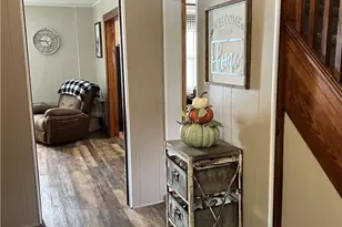 108 Thomas St, East Palestine, OH 44413 - Photo 3