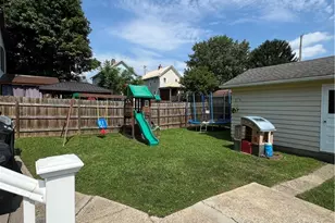 108 Thomas St, East Palestine, OH 44413 - Photo 29