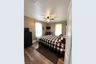 108 Thomas Street, East Palestine, OH 44413 - Photo 17
