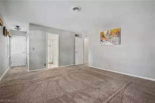 78 Yardley Ln, Akron, OH 44313 - Photo 17